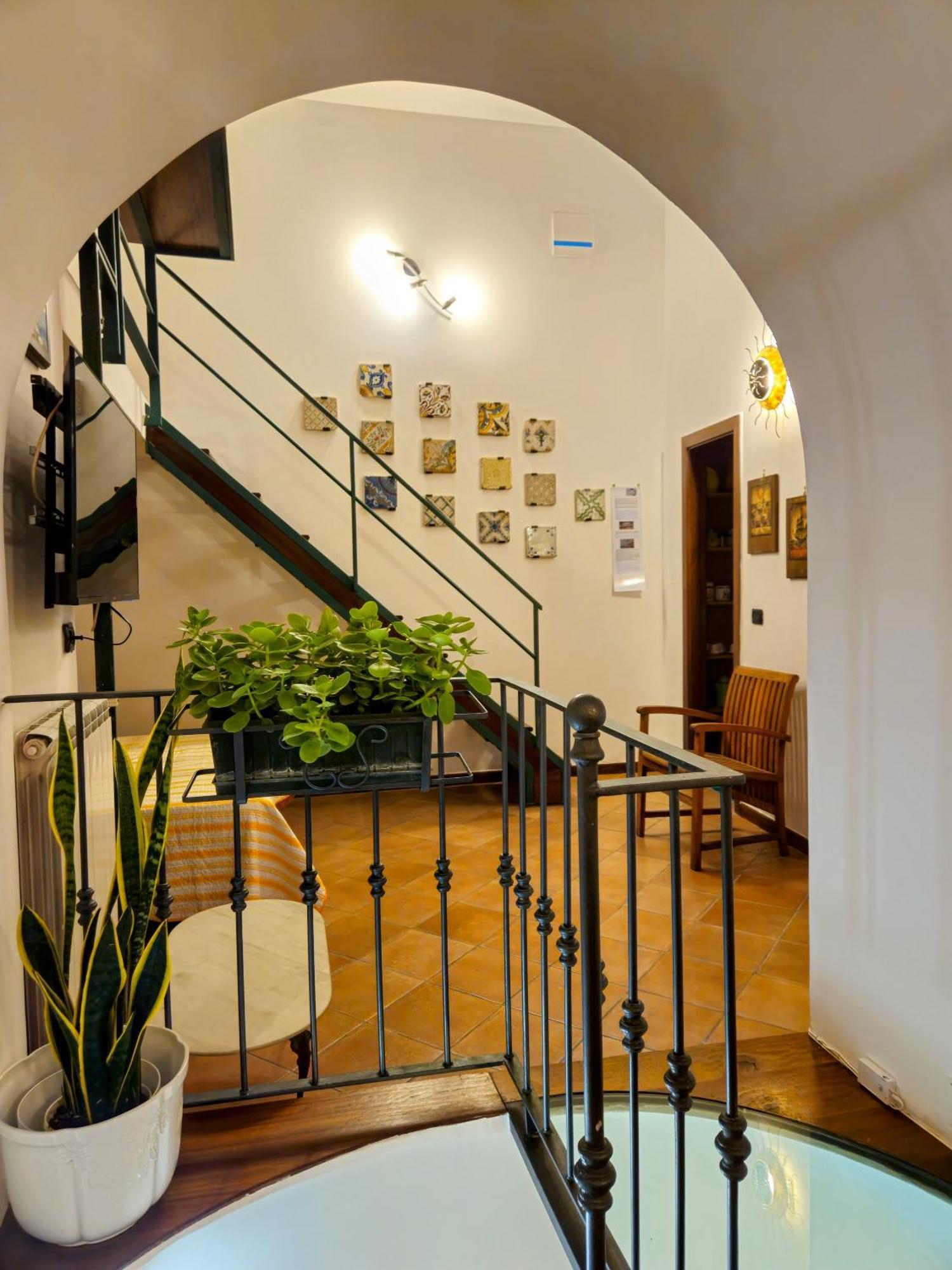 Segreta Catalana Apartment Naples Exterior photo